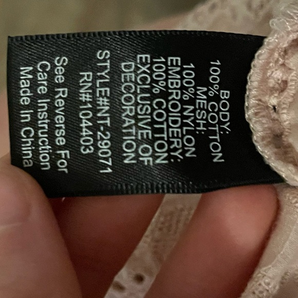 🌸 3 for $10 / altar’d state blush pink gorgeous medium top shirt - Picture 12 of 15